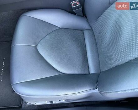 Тойота Камри 2022 в Киеве на Automoto.ua Черный Тойота Камри, объемом двигателя 2.49 л и пробегом 23 тыс. км за 37000 $, фото 22 на Automoto.ua