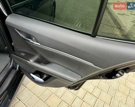 Черный Тойота Камри, объемом двигателя 2.49 л и пробегом 142 тыс. км за 26999 $, фото 73 на Automoto.ua