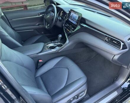 Тойота Камри 2022 в Киеве на Automoto.ua Черный Тойота Камри, объемом двигателя 2.49 л и пробегом 23 тыс. км за 37000 $, фото 25 на Automoto.ua