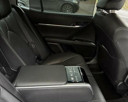 Чорний Тойота Камрі, об'ємом двигуна 2.49 л та пробігом 35 тис. км за 40900 $, фото 25 на Automoto.ua