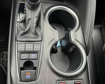 Чорний Тойота Камрі, об'ємом двигуна 2.49 л та пробігом 35 тис. км за 40900 $, фото 16 на Automoto.ua