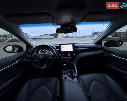 Черный Тойота Камри, объемом двигателя 2.5 л и пробегом 49 тыс. км за 36999 $, фото 51 на Automoto.ua