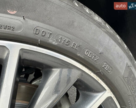 Чорний Тойота Камрі, об'ємом двигуна 2.49 л та пробігом 126 тис. км за 33500 $, фото 12 на Automoto.ua