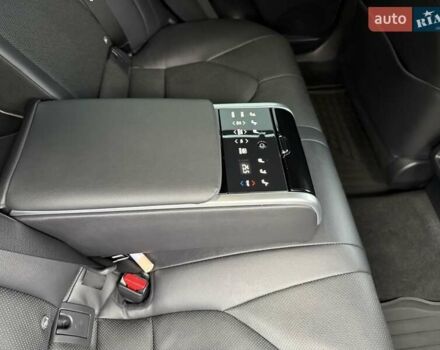 Чорний Тойота Камрі, об'ємом двигуна 2.49 л та пробігом 48 тис. км за 44000 $, фото 34 на Automoto.ua