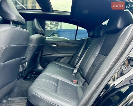 Черный Тойота Камри, объемом двигателя 2.5 л и пробегом 1 тыс. км за 49490 $, фото 34 на Automoto.ua