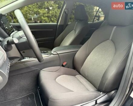 Черный Тойота Камри, объемом двигателя 2.5 л и пробегом 30 тыс. км за 32500 $, фото 9 на Automoto.ua