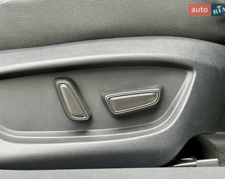 Черный Тойота Камри, объемом двигателя 2.5 л и пробегом 1 тыс. км за 49490 $, фото 44 на Automoto.ua