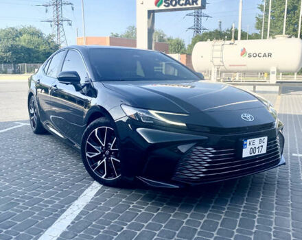 Черный Тойота Камри, объемом двигателя 2.49 л и пробегом 9 тыс. км за 60000 $, фото 3 на Automoto.ua