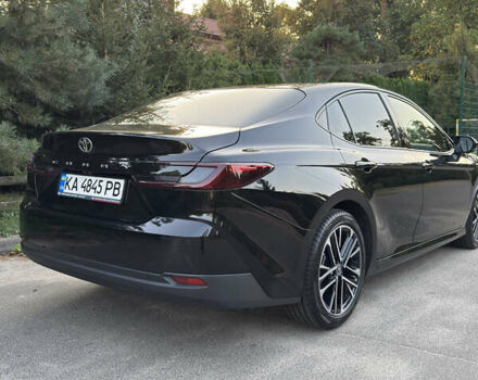 Черный Тойота Камри, объемом двигателя 2.49 л и пробегом 10 тыс. км за 51000 $, фото 2 на Automoto.ua