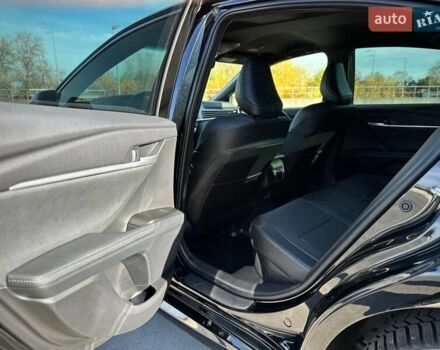 Черный Тойота Камри, объемом двигателя 2.49 л и пробегом 15 тыс. км за 42500 $, фото 65 на Automoto.ua