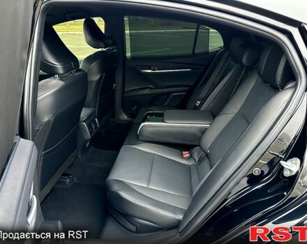 Чорний Тойота Камрі, об'ємом двигуна 2.5 л та пробігом 42 тис. км за 45999 $, фото 10 на Automoto.ua