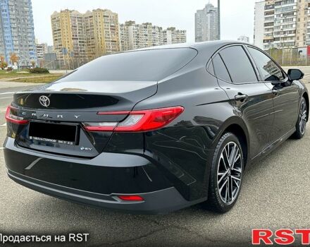 Чорний Тойота Камрі, об'ємом двигуна 2.5 л та пробігом 42 тис. км за 45999 $, фото 3 на Automoto.ua