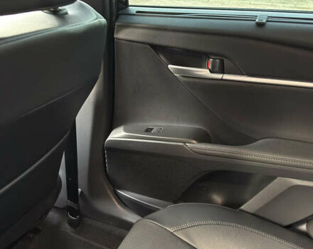 Черный Тойота Камри, объемом двигателя 2.49 л и пробегом 10 тыс. км за 51000 $, фото 5 на Automoto.ua