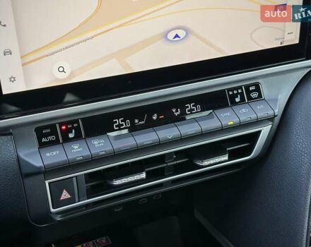 Черный Тойота Камри, объемом двигателя 2.49 л и пробегом 15 тыс. км за 42500 $, фото 40 на Automoto.ua