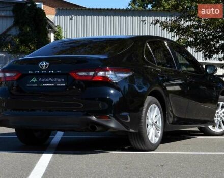 Черный Тойота Камри, объемом двигателя 2.5 л и пробегом 35 тыс. км за 34999 $, фото 9 на Automoto.ua