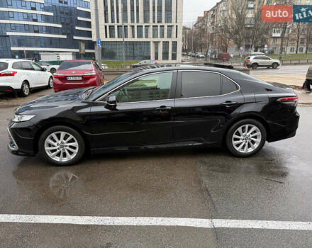 Черный Тойота Камри, объемом двигателя 2.49 л и пробегом 70 тыс. км за 29000 $, фото 2 на Automoto.ua