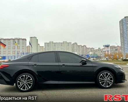 Чорний Тойота Камрі, об'ємом двигуна 2.5 л та пробігом 42 тис. км за 45999 $, фото 7 на Automoto.ua