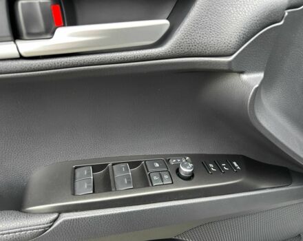 Черный Тойота Камри, объемом двигателя 2.5 л и пробегом 42 тыс. км за 45999 $, фото 13 на Automoto.ua