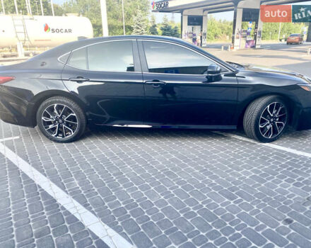 Черный Тойота Камри, объемом двигателя 2.49 л и пробегом 9 тыс. км за 60000 $, фото 4 на Automoto.ua