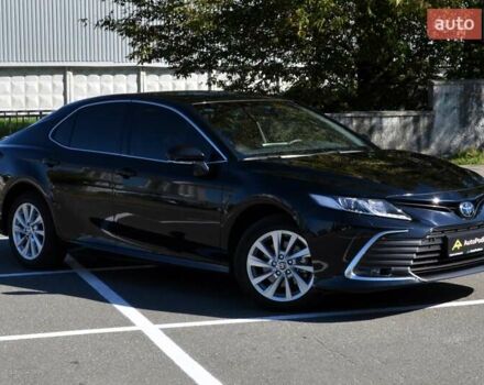 Черный Тойота Камри, объемом двигателя 2.5 л и пробегом 35 тыс. км за 34999 $, фото 2 на Automoto.ua