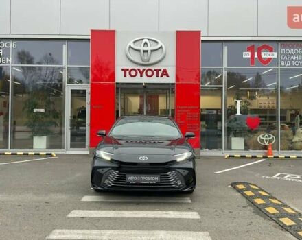 Чорний Тойота Камрі, об'ємом двигуна 2.49 л та пробігом 1 тис. км за 52000 $, фото 4 на Automoto.ua