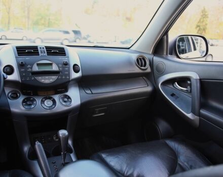 Тойота Камри 2006 в Харькове на Automoto.ua Черный Тойота Камри, объемом двигателя 2 л и пробегом 170 тыс. км за 10000 $, фото 12 на Automoto.ua