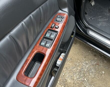 Черный Тойота Камри, объемом двигателя 2.4 л и пробегом 250 тыс. км за 6500 $, фото 5 на Automoto.ua