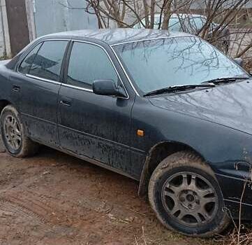 Черный Тойота Камри, объемом двигателя 3 л и пробегом 330 тыс. км за 2700 $, фото 1 на Automoto.ua