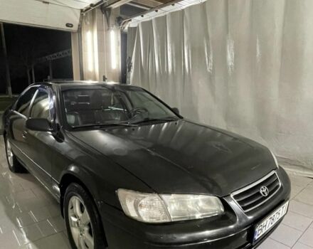 Черный Тойота Камри, объемом двигателя 2.2 л и пробегом 245 тыс. км за 3200 $, фото 1 на Automoto.ua