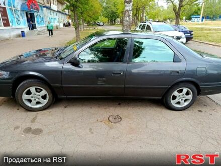 Тойота Камри 2000 в Одессе на Automoto.ua Черный Тойота Камри, объемом двигателя 2.2 л и пробегом 310 тыс. км за 2999 $, фото 1 на Automoto.ua
