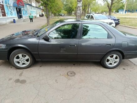 Тойота Камри 2000 в Одессе на Automoto.ua Черный Тойота Камри, объемом двигателя 2.2 л и пробегом 310 тыс. км за 2999 $, фото 1 на Automoto.ua