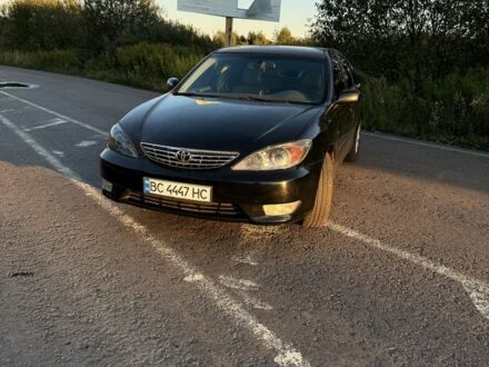Тойота Камрі 2004 у Жовкві на Automoto.ua Чорний Тойота Камрі, об'ємом двигуна 3 л та пробігом 300 тис. км за 6000 $, фото 1 на Automoto.ua
