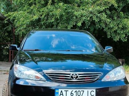 Черный Тойота Камри, объемом двигателя 3 л и пробегом 347 тыс. км за 7500 $, фото 1 на Automoto.ua