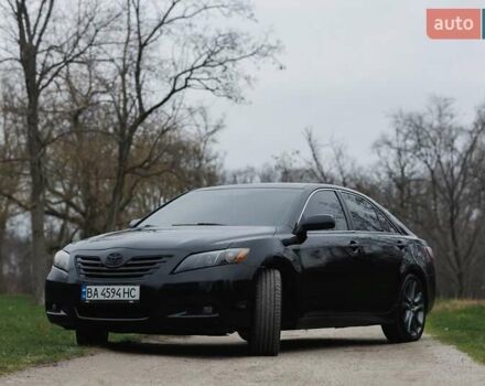 Черный Тойота Камри, объемом двигателя 3.46 л и пробегом 316 тыс. км за 9500 $, фото 1 на Automoto.ua