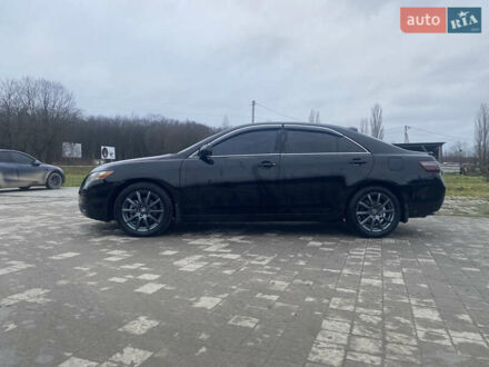 Черный Тойота Камри, объемом двигателя 3.5 л и пробегом 312 тыс. км за 7999 $, фото 1 на Automoto.ua