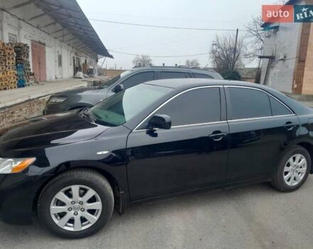 Черный Тойота Камри, объемом двигателя 3.46 л и пробегом 270 тыс. км за 8100 $, фото 1 на Automoto.ua