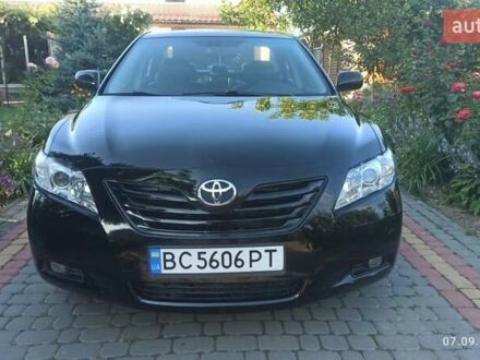 Черный Тойота Камри, объемом двигателя 2.36 л и пробегом 249 тыс. км за 8150 $, фото 1 на Automoto.ua