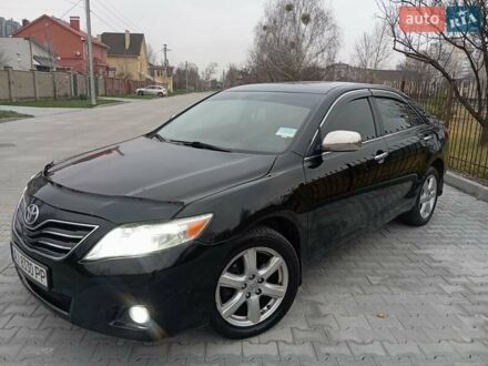 Чорний Тойота Камрі, об'ємом двигуна 2.4 л та пробігом 288 тис. км за 7700 $, фото 1 на Automoto.ua