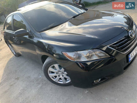 Черный Тойота Камри, объемом двигателя 3.5 л и пробегом 325 тыс. км за 7999 $, фото 1 на Automoto.ua