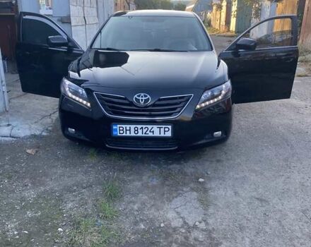 Черный Тойота Камри, объемом двигателя 3.46 л и пробегом 200 тыс. км за 8000 $, фото 1 на Automoto.ua