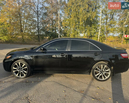 Чорний Тойота Камрі, об'ємом двигуна 3.46 л та пробігом 337 тис. км за 9000 $, фото 1 на Automoto.ua