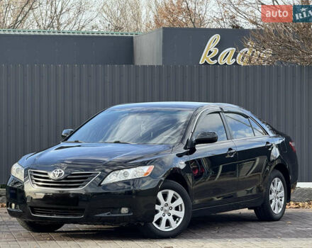 Черный Тойота Камри, объемом двигателя 2.36 л и пробегом 249 тыс. км за 8950 $, фото 1 на Automoto.ua