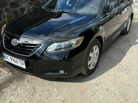 Черный Тойота Камри, объемом двигателя 2.36 л и пробегом 306 тыс. км за 7900 $, фото 1 на Automoto.ua