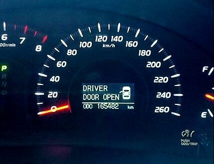 Черный Тойота Камри, объемом двигателя 3.5 л и пробегом 165 тыс. км за 9000 $, фото 1 на Automoto.ua