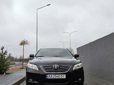 Черный Тойота Камри, объемом двигателя 2.36 л и пробегом 172 тыс. км за 11100 $, фото 1 на Automoto.ua