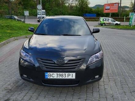 Черный Тойота Камри, объемом двигателя 3.5 л и пробегом 238 тыс. км за 10500 $, фото 1 на Automoto.ua