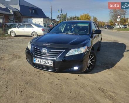 Чорний Тойота Камрі, об'ємом двигуна 2.36 л та пробігом 259 тис. км за 8200 $, фото 1 на Automoto.ua