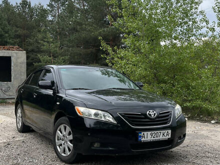 Черный Тойота Камри, объемом двигателя 2.36 л и пробегом 231 тыс. км за 8300 $, фото 1 на Automoto.ua