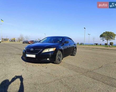 Чорний Тойота Камрі, об'ємом двигуна 3.5 л та пробігом 382 тис. км за 7300 $, фото 1 на Automoto.ua