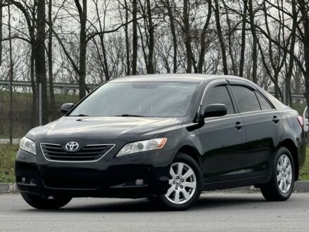 Черный Тойота Камри, объемом двигателя 2.4 л и пробегом 192 тыс. км за 10500 $, фото 1 на Automoto.ua